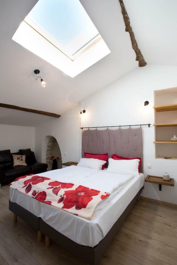 Maison D'Hotes Ventoureso Malemort-du-Comtat Exteriör bild