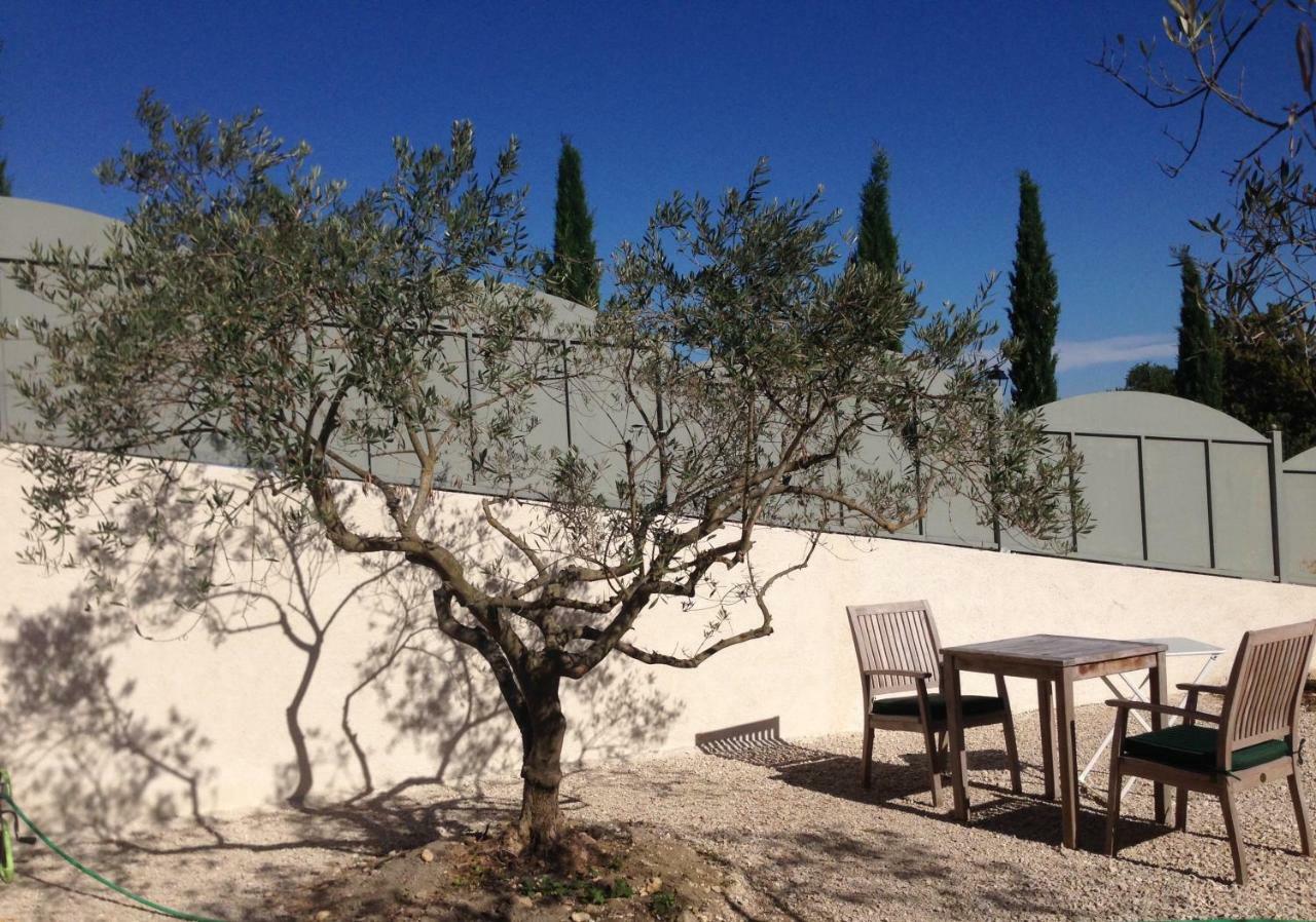 Maison D'Hotes Ventoureso Malemort-du-Comtat Exteriör bild